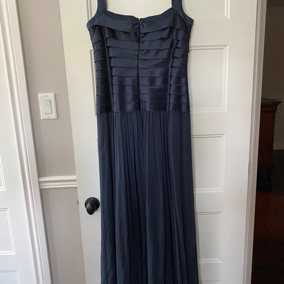 BCBG Floor Length Dress - Picture 4 of 4